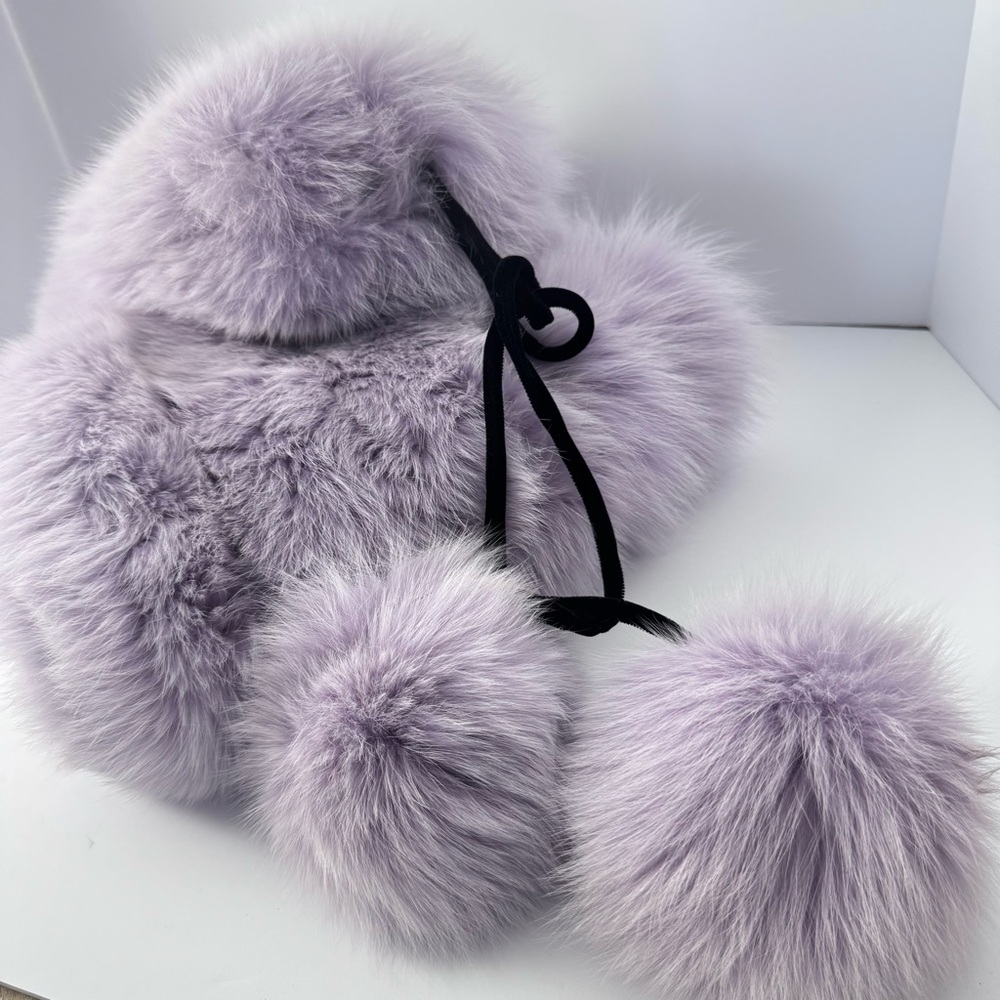 Gaucho Lavender Blue Fox Fur Wrap Scarf with Pom Pom Ties & Velvet Lining NWT - Picture 11 of 13